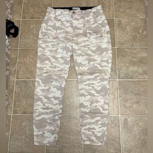Women’s size 12 pants
